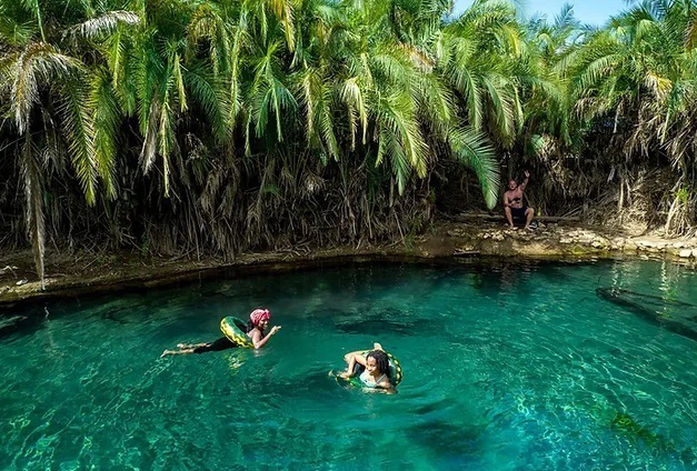 KIKULETWA HOTSPRING